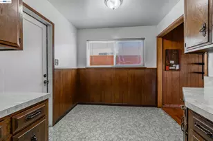 22907 Nevada, Hayward, CA 94541 - Photo 15