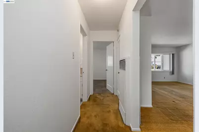 22907 Nevada, Hayward, CA 94541 - Photo 21