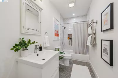 1020 53rd Street, Oakland, CA 94608 - Photo 25