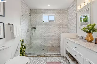 1020 53rd Street, Oakland, CA 94608 - Photo 19