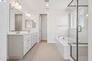 300 Colfax Ln, Oakley, CA 94561 - Photo 83