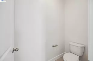 300 Colfax Ln, Oakley, CA 94561 - Photo 87