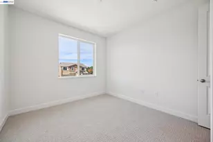 300 Colfax Ln, Oakley, CA 94561 - Photo 97