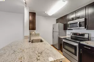 6400 Christie Ave, Emeryville, CA 94608 - Photo 5