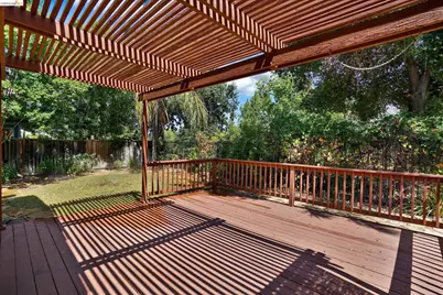 550 Apple Hill Dr, Brentwood, CA 94513 - Photo 19