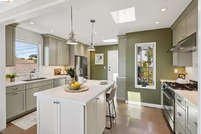 7450 Terrace Dr, El Cerrito, CA 94530 - Photo 19