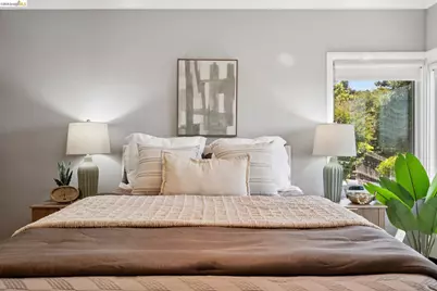7450 Terrace Dr, El Cerrito, CA 94530 - Photo 31