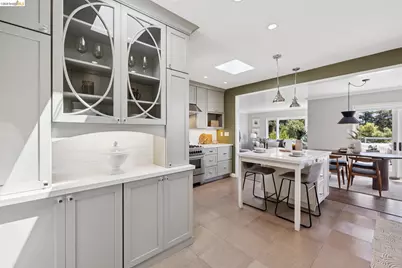 7450 Terrace Dr, El Cerrito, CA 94530 - Photo 25