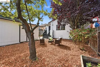 1028 57th St, Oakland, CA 94608 - Photo 37