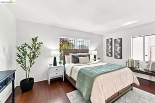1028 57th St, Oakland, CA 94608 - Photo 27