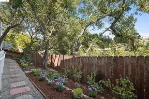 114 Indian Rd, Piedmont, CA 94610 - Photo 43