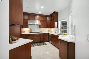 34776 Rumford Terrace, Union City, CA 94587 - Photo 17