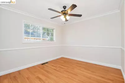 1316 Saint Frances Dr, Antioch, CA 94509 - Photo 21