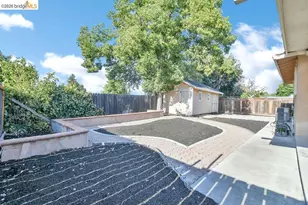1316 St Frances Dr, Antioch, CA 94509 - Photo 29