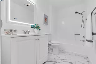 403 Olympus, Hercules, CA 94547 - Photo 13