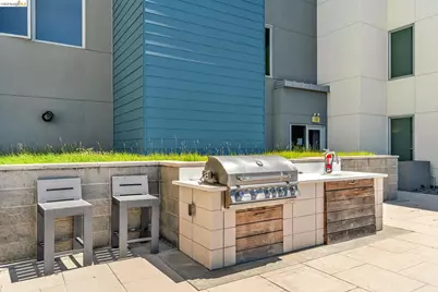 51 Innes Ct #204, San Francisco, CA 94124 - Photo 21