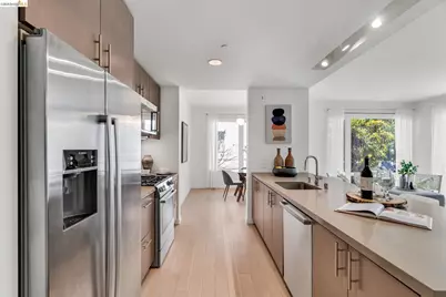 51 Innes Ct #204, San Francisco, CA 94124 - Photo 5