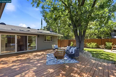 20 Waterberry Ct, Pleasant Hill, CA 94523 - Photo 39