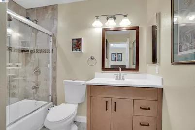 2023 Los Gatos Almaden Rd, San Jose, CA 95124 - Photo 17