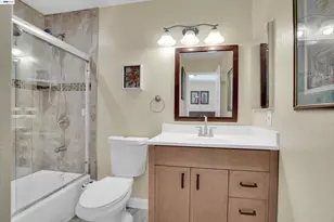 2023 Los Gatos Almaden Rd, San Jose, CA 95124 - Photo 17