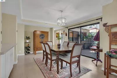 2023 Los Gatos Almaden Rd, San Jose, CA 95124 - Photo 29