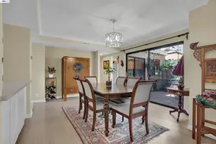 2023 Los Gatos Almaden Rd, San Jose, CA 95124 - Photo 29