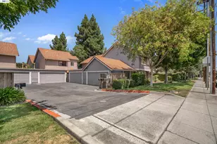 2023 Los Gatos Almaden Rd, San Jose, CA 95124 - Photo 39