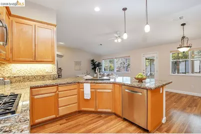 54 Janin Pl, Pleasant Hill, CA 94523 - Photo 5