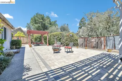 54 Janin Pl, Pleasant Hill, CA 94523 - Photo 25