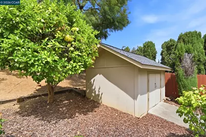 2942 Miller Dr, Fairfield, CA 94534 - Photo 41