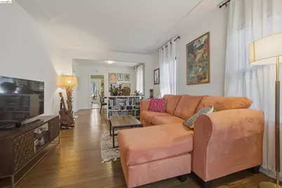 3412 13th Ave, Oakland, CA 94610 - Photo 3