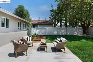 7350 Tamarack Dr, Dublin, CA 94568 - Photo 31