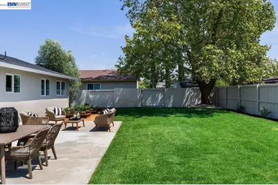 7350 Tamarack Dr, Dublin, CA 94568 - Photo 27