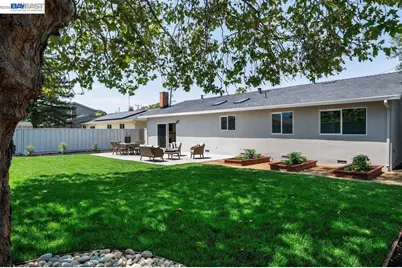 7350 Tamarack Dr, Dublin, CA 94568 - Photo 29