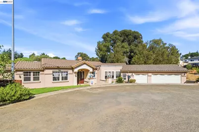 1769 Carmel Ct, Hayward, CA 94541 - Photo 3