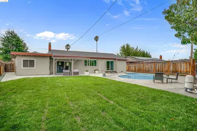 1789 Woodland Ct, Concord, CA 94521 - Photo 43
