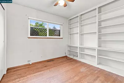 1833 Sandalwood Dr, Concord, CA 94519 - Photo 15
