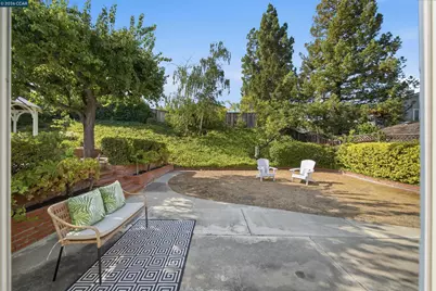 3286 Burgundy Dr, Pleasanton, CA 94566 - Photo 29