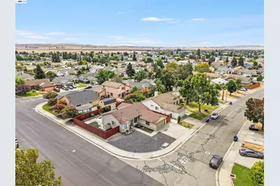 1618 Paseo Flores Dr, Suisun City, CA 94585 - Photo 49