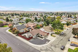 1618 Paseo Flores Dr, Suisun City, CA 94585 - Photo 49