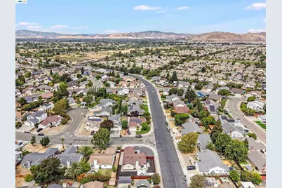 1618 Paseo Flores Dr, Suisun City, CA 94585 - Photo 55