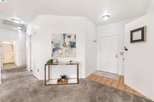 1618 Paseo Flores Dr, Suisun City, CA 94585 - Photo 9