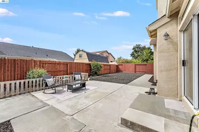 1618 Paseo Flores Dr, Suisun City, CA 94585 - Photo 37