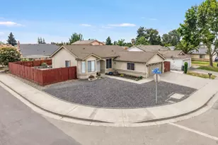 1618 Paseo Flores Dr, Suisun City, CA 94585 - Photo 1