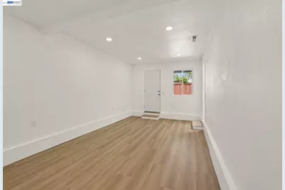 15890 Via Pinale, San Lorenzo, CA 94580 - Photo 19