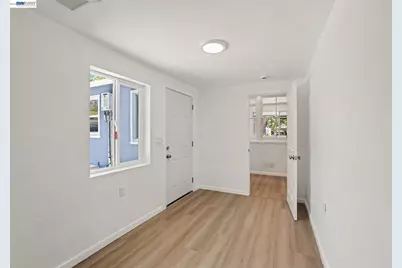 15890 Via Pinale, San Lorenzo, CA 94580 - Photo 21