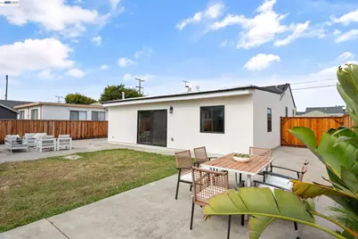 138 18th St, Richmond, CA 94804 - Photo 43