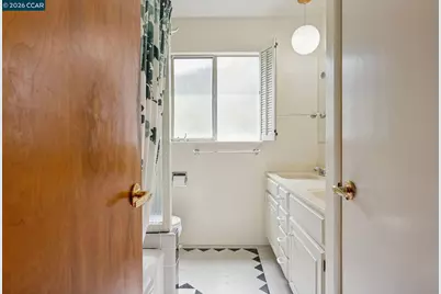 6386 Claremont Ave, Richmond, CA 94805 - Photo 23