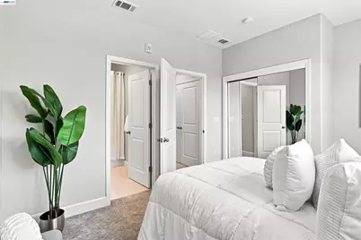 115 Maidenhair Ter, Sunnyvale, CA 94086 - Photo 19