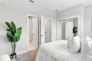 115 Maidenhair Ter, Sunnyvale, CA 94086 - Photo 19